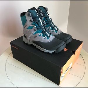 Women’s Merrell Boots, 7.5M, Brand New, Never Worn